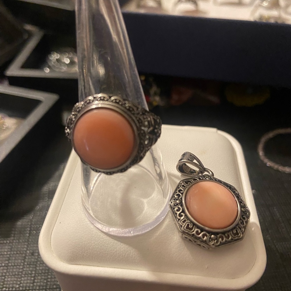 Elegant Silver and Pink Jewelry Set